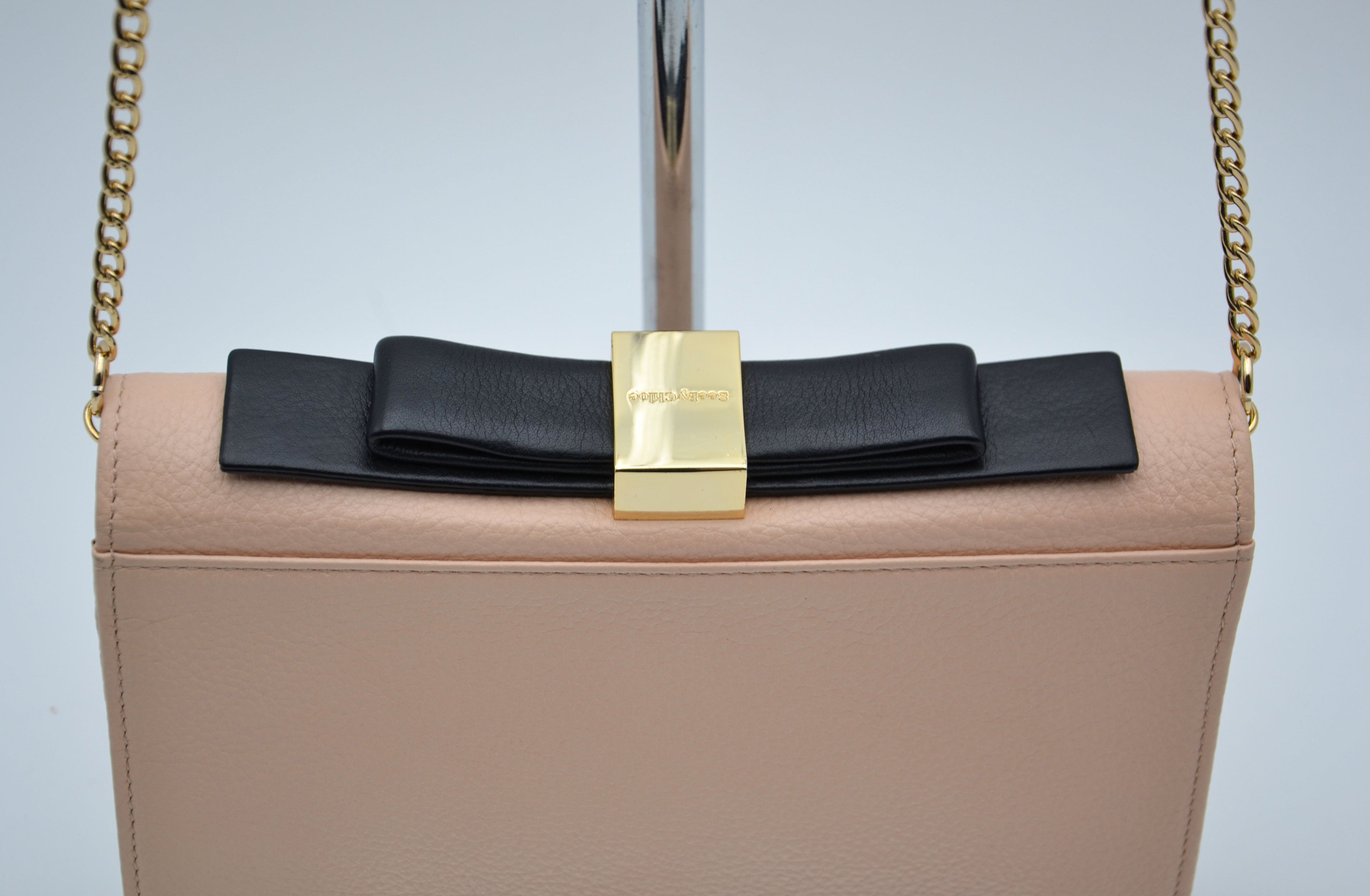 Bolso See By Chloé Wallet On Chain De Piel Granulada Rosa Pastel