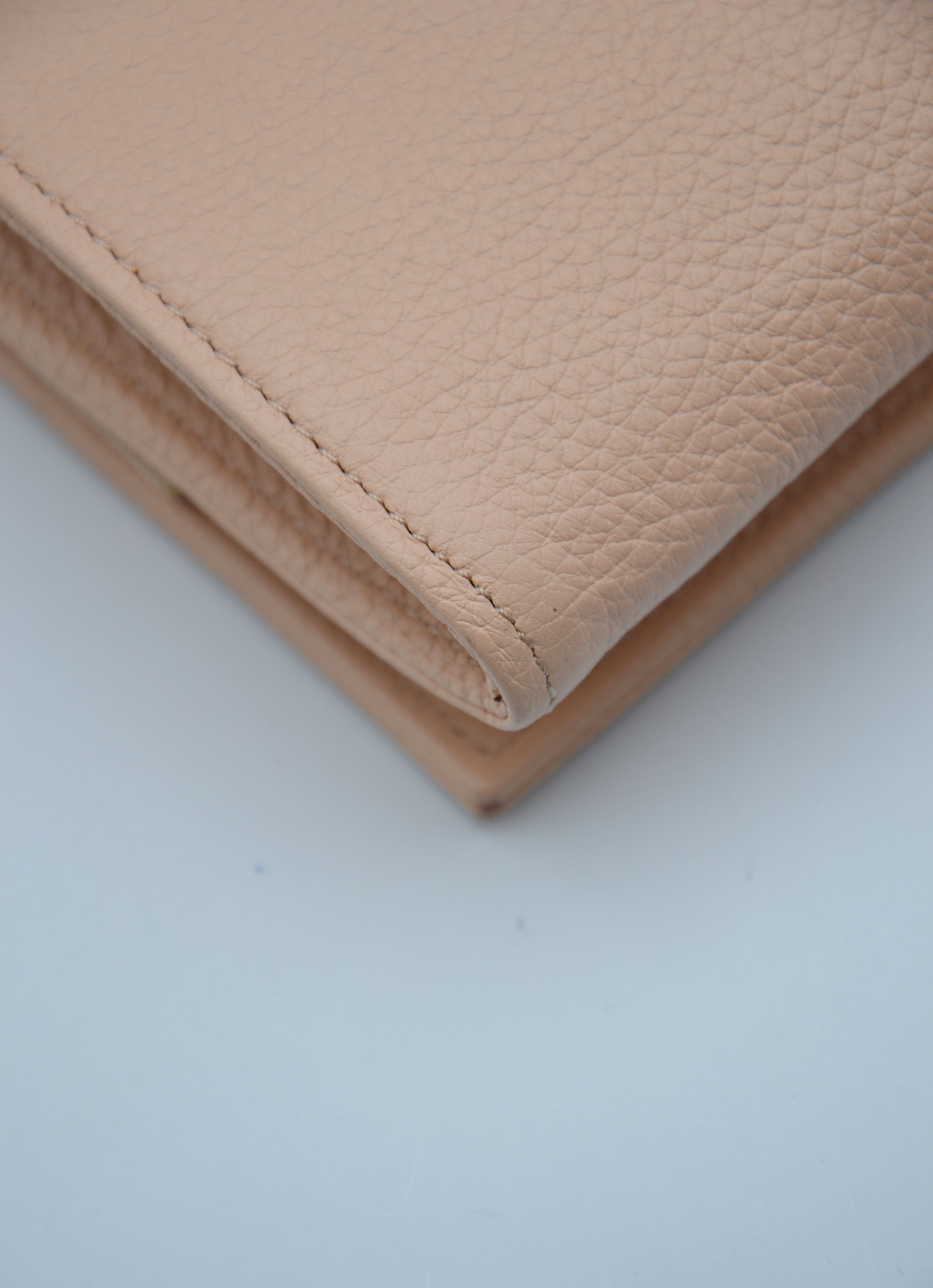 Bolso See By Chloé Wallet On Chain De Piel Granulada Rosa Pastel