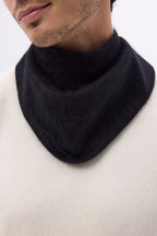 Small Triangle Bandana – Brushed Cashmere Chris - Black - Men