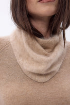Bandana triangular pequeño – Cachemira cepillada Chris - Beige crema - Mujer