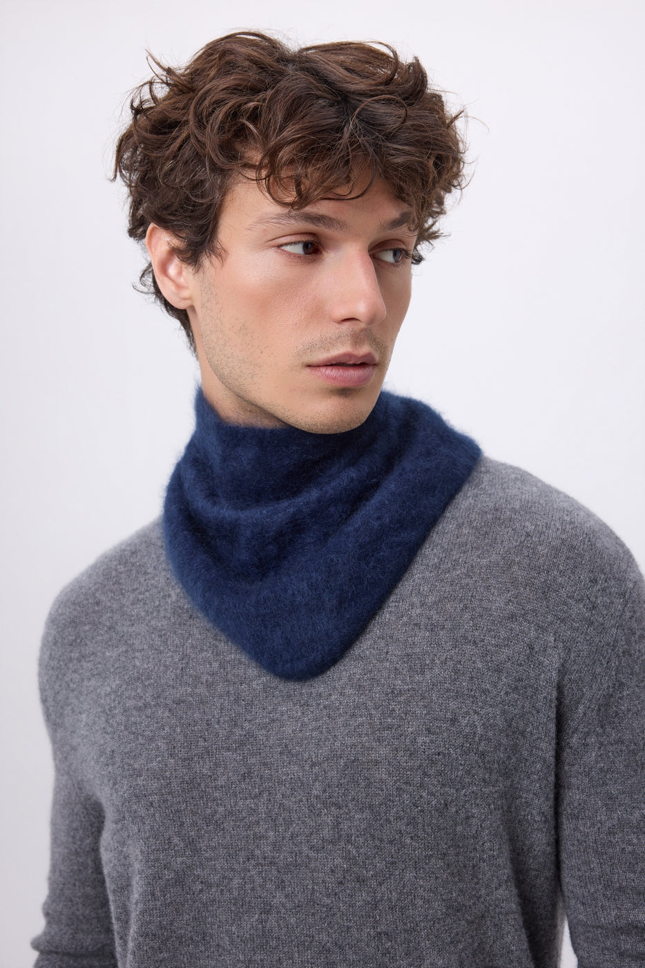 Bandana triangular pequeño – Cachemira cepillada Chris - Azul marino - Hombre