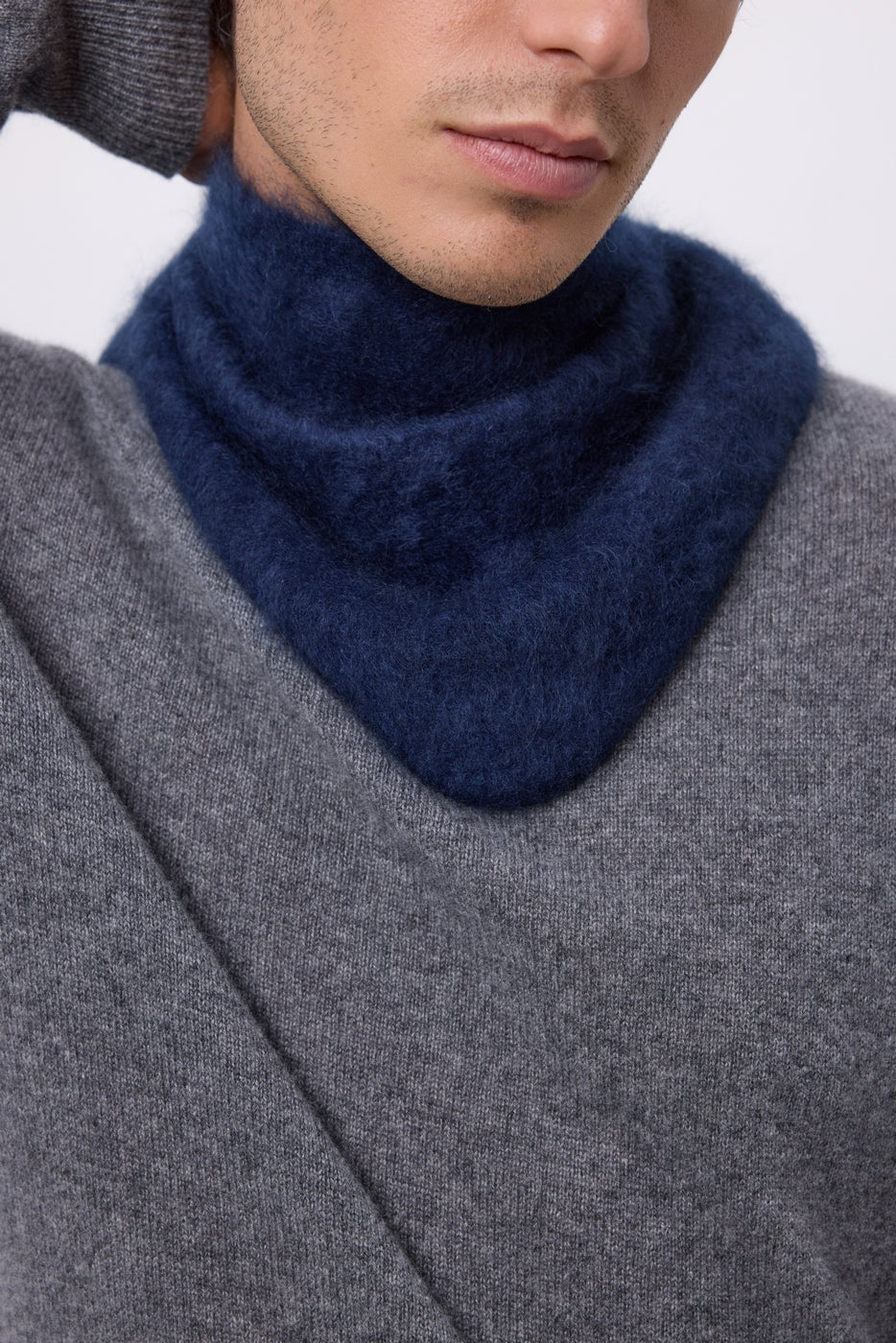 Bandana triangular pequeño – Cachemira cepillada Chris - Azul marino - Hombre