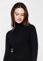 Pull Col Roulé – Noir – Femme
