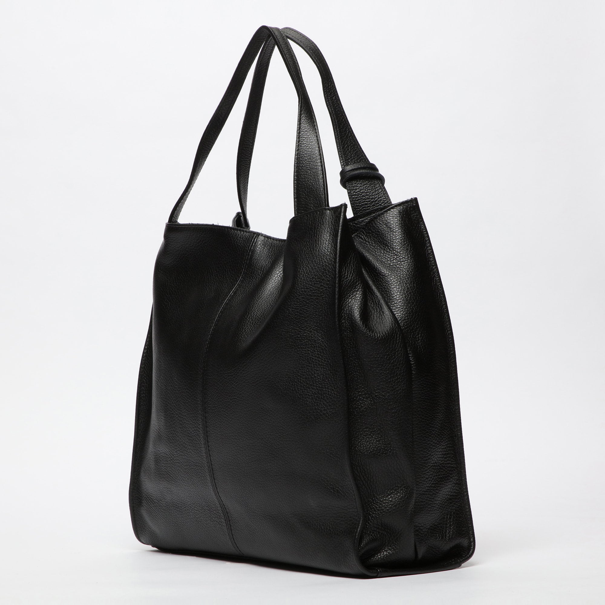 Maxi Agathe Handbag - Black
