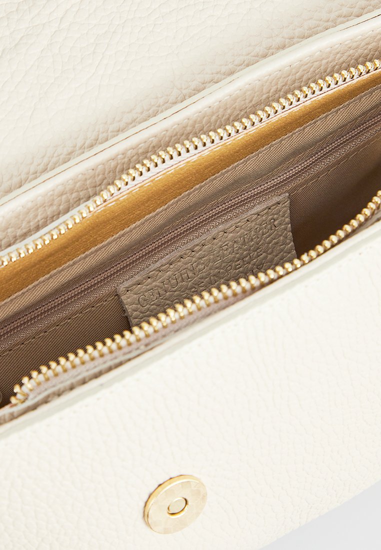 Bolso Bandolera Loewe - Blanco Roto