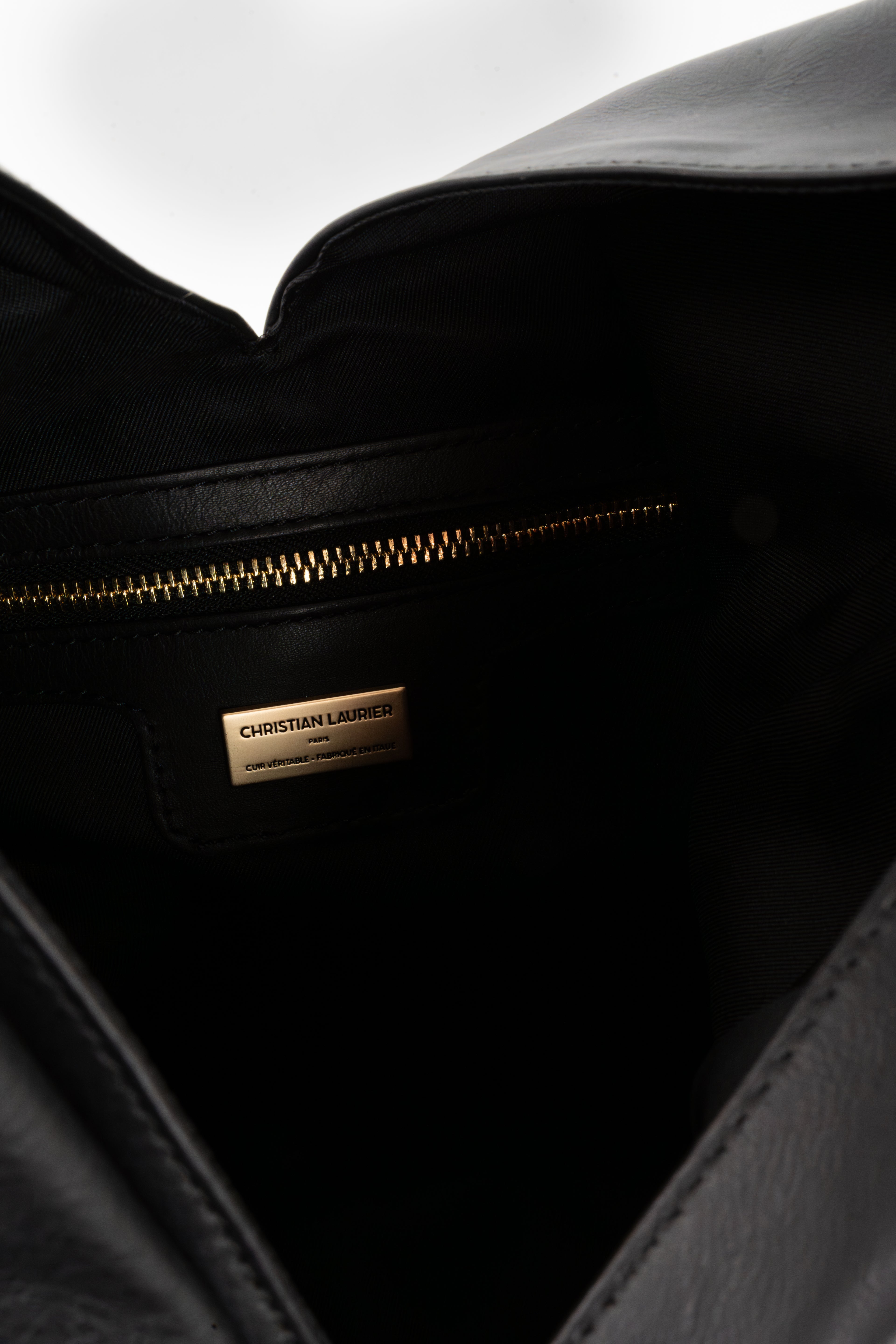 Halo Shoulder Bag - Black