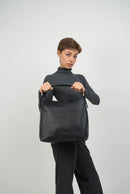 Orient Shoulder Bag - Black