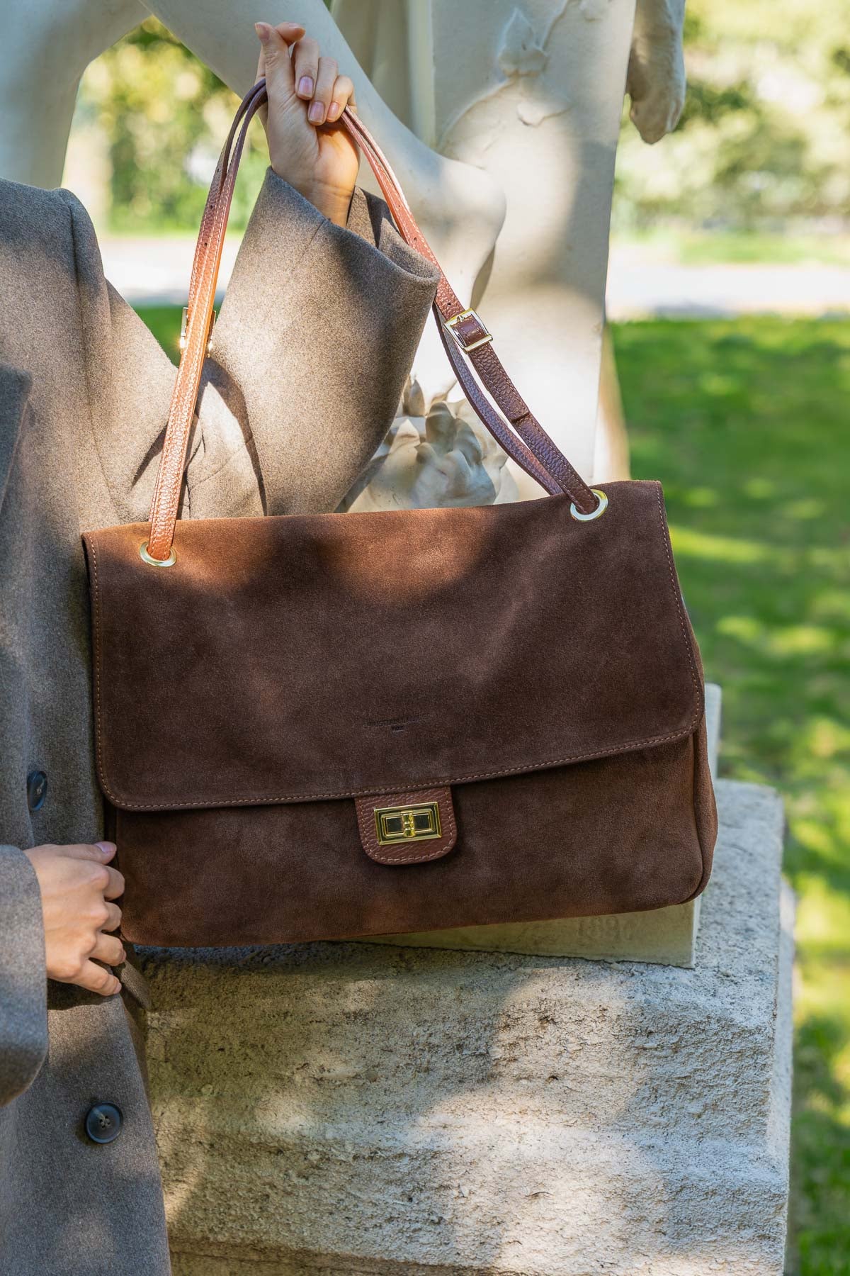 Schultertasche Aure - Mokka