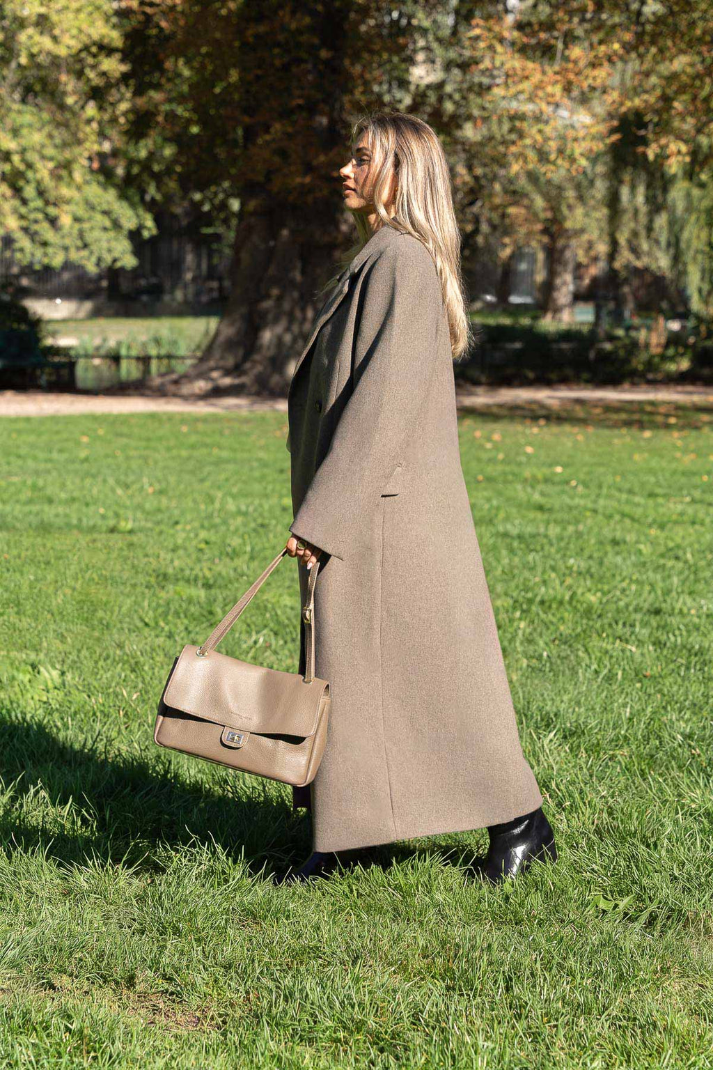 Axelremsväska Ilana - Taupe