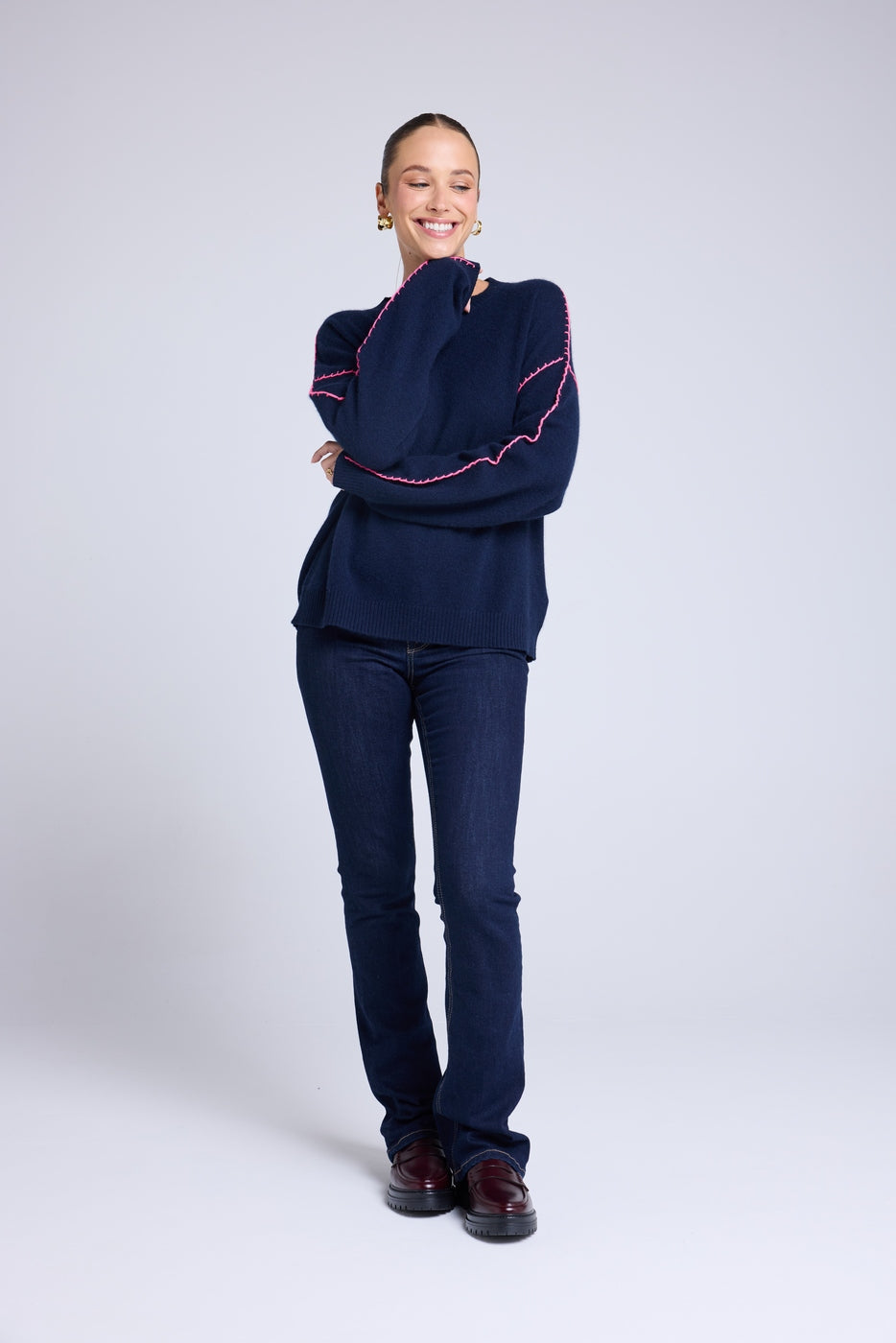 Pull Col Rond Oversize Surpiqures Clarisse - Bleu Marine Rose Fluo - Femme