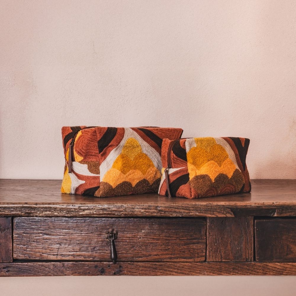 Trousse De Toilette À Motifs Brodés - Rouge