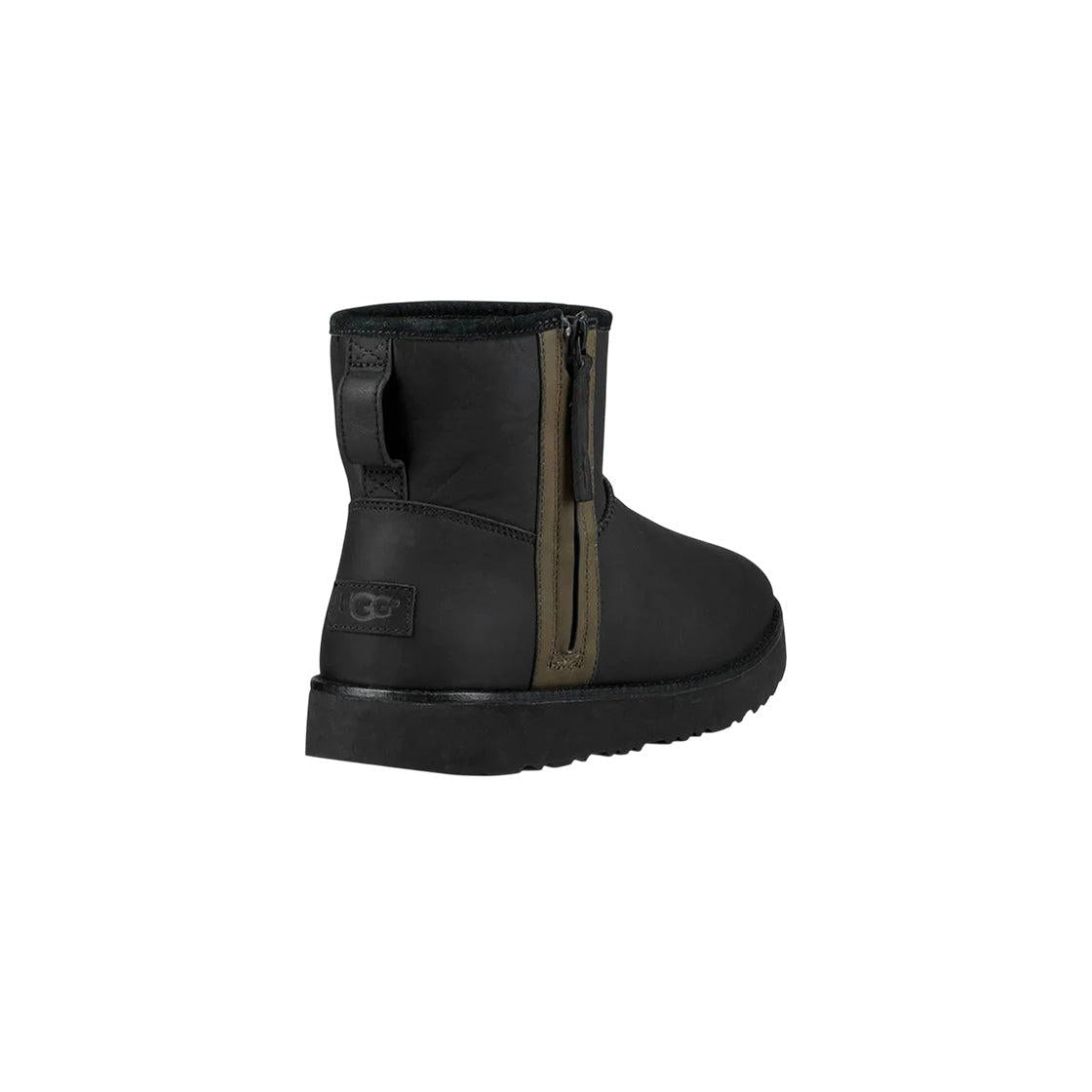 Boots Homme UGG CLASSIC MINI ZIP WATERPROOF
