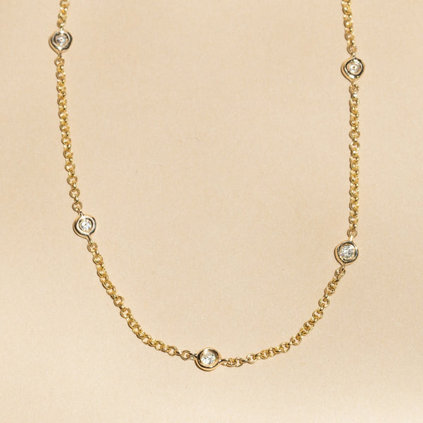Diamanta – Collana "Sunshine" Diamanti 0,22/7, collana sottile in oro giallo con cinque piccoli diamanti rotondi