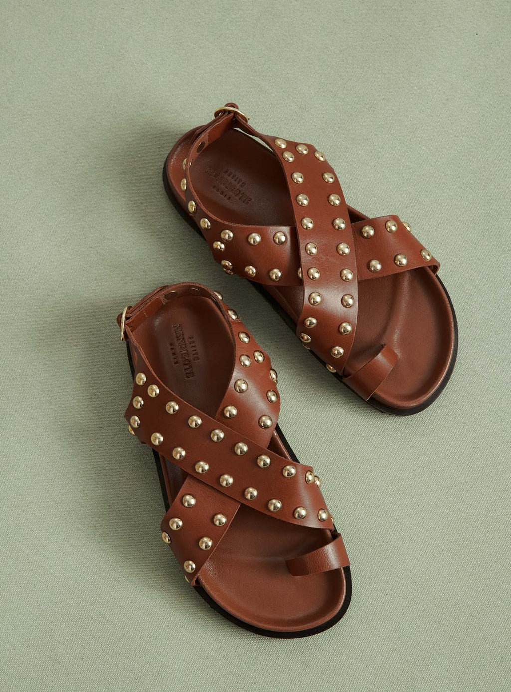 SANDALES MARRONS CLOUTEES COLIBRI PETITE MENDIGOTE