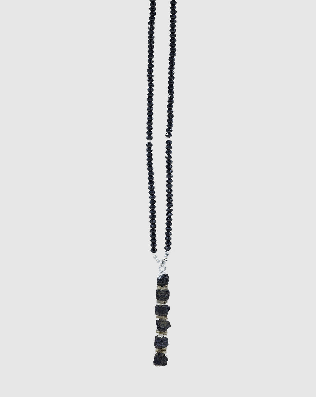 Collar Cairo Espinelas