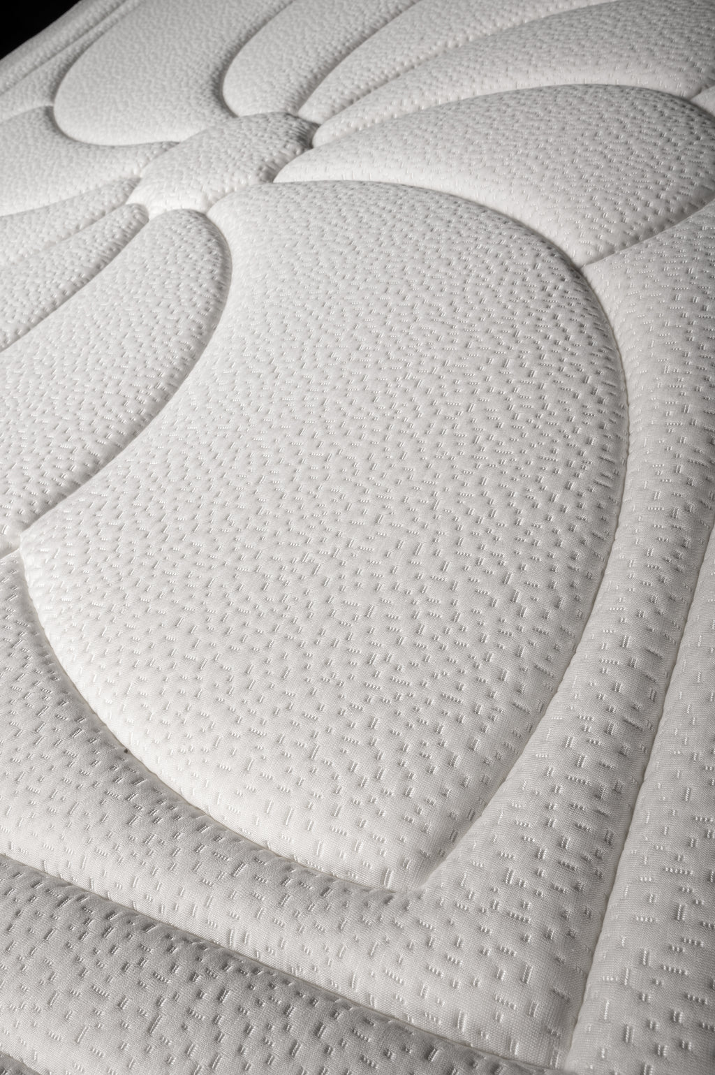 Fontainebleau - Mattress - White/Grey
