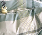 Parure De Couette Imprimé Double Face + 2 Taies D'Oreiller Volant Plat Piqué - 100% Percale Pur Coton Peigné