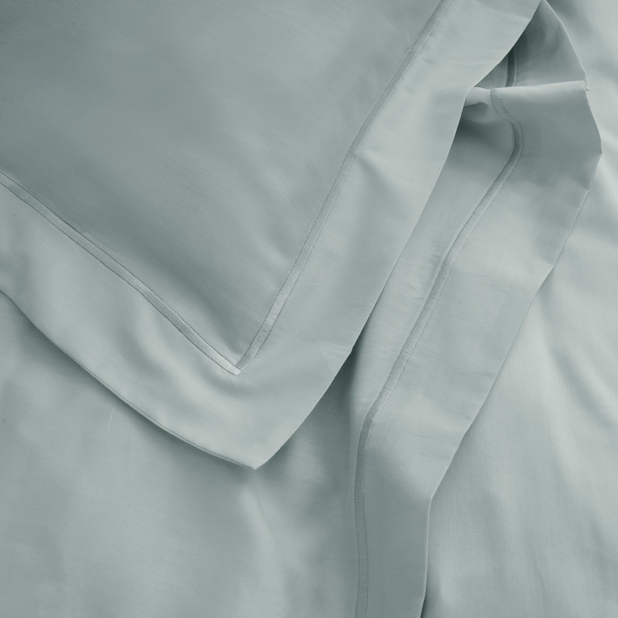 “Prestige” Pillowcase – Cotton Satin – Celadon