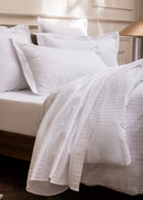 Taie D'Oreiller "Prestige" - 100% Satin De Coton Peigné Avec Fines Rayures - Blanc
