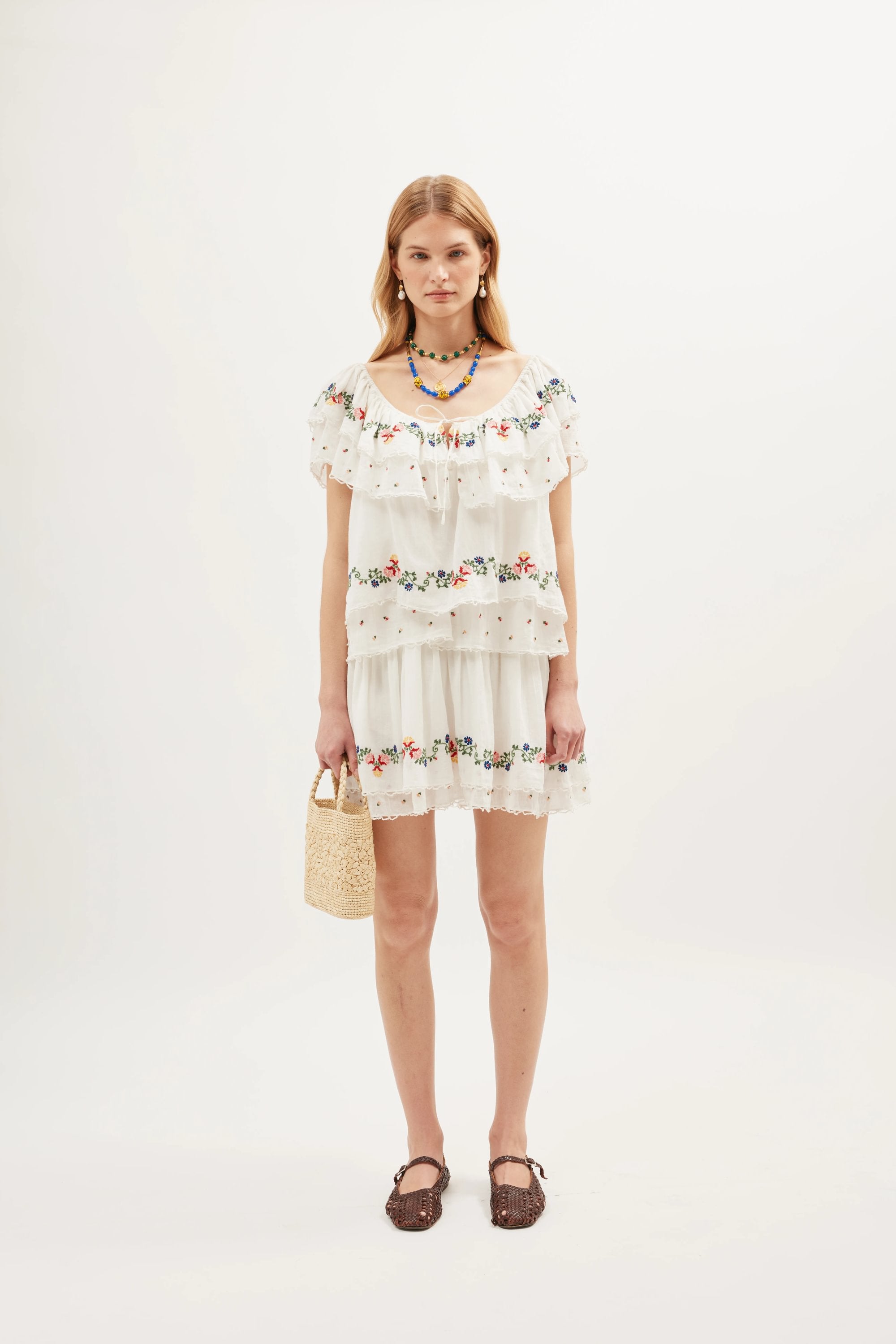 Vestido marfil bordado Leilani Lilia