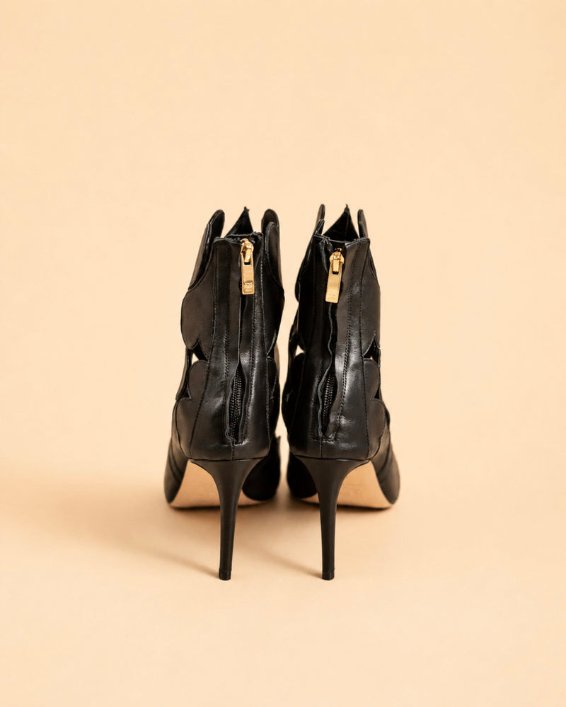 Opium In Black Nappa