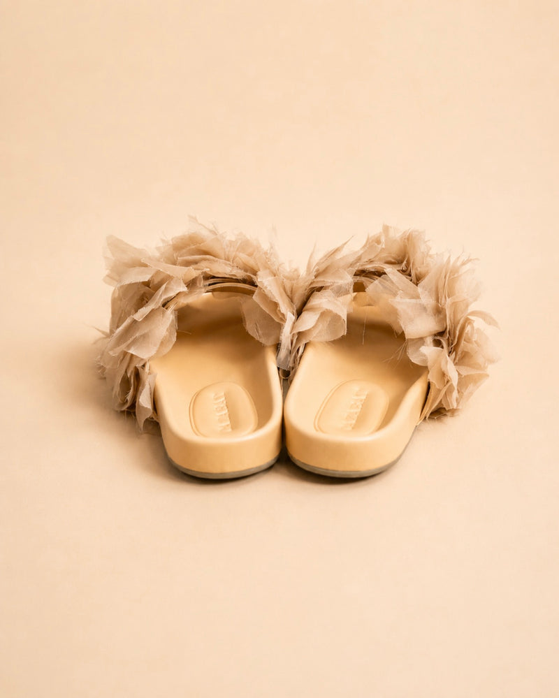 Bella In Nude Nappa