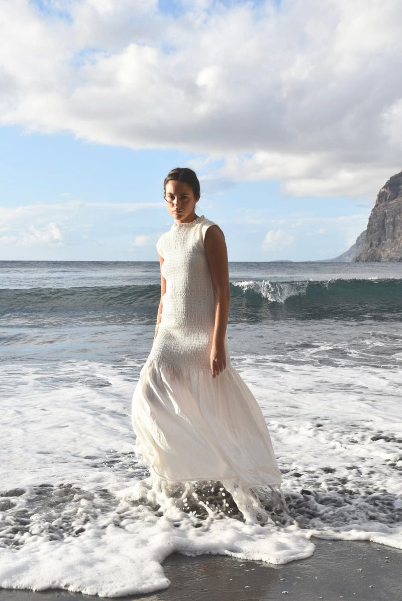 Robe Emma White