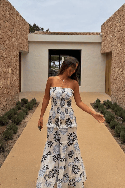 Robe Antonia