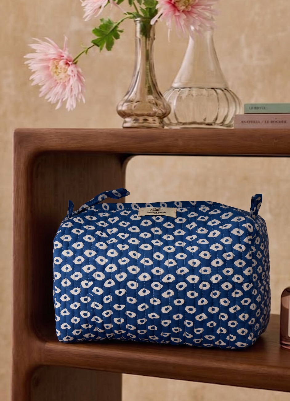 Delhi Pouch