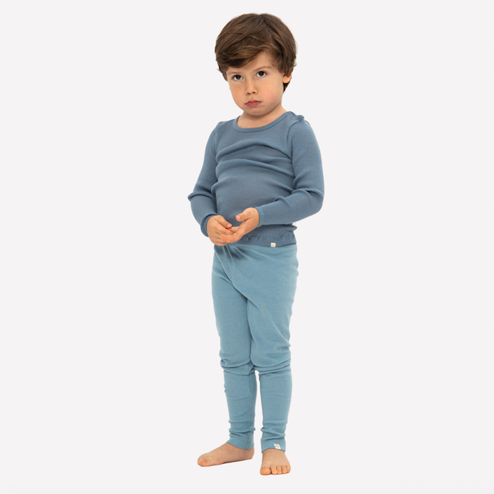 Camiseta Winter Sky de lana merino atlántica - Selección Minimalisma disponible en amaetc.com, concept store ecológico para niños