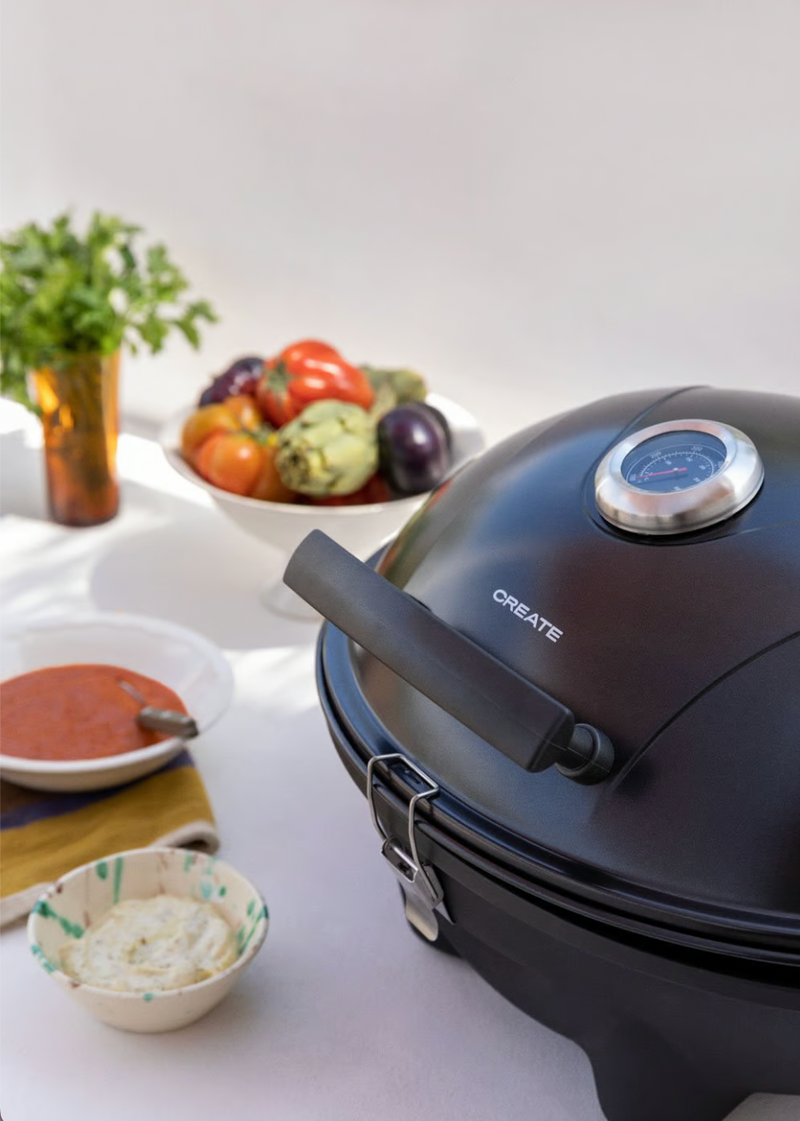 2-in-1 Surface Barbecue - Foldable Electric Tabletop or Freestanding Barbecue - Exclusive
