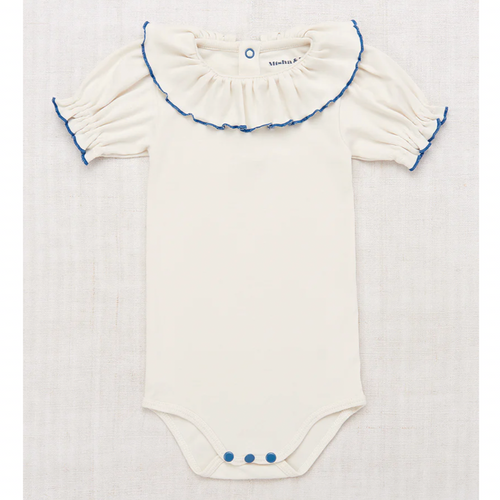 Body de mazapán Paloma - Selección Misha & Puff disponible en www.amaetc.com, concept store eco-friendly para niños