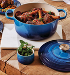 Round Tradition Casserole Dish - Enamelled Cast Iron - 28cm - Azure - Phenolic Knob