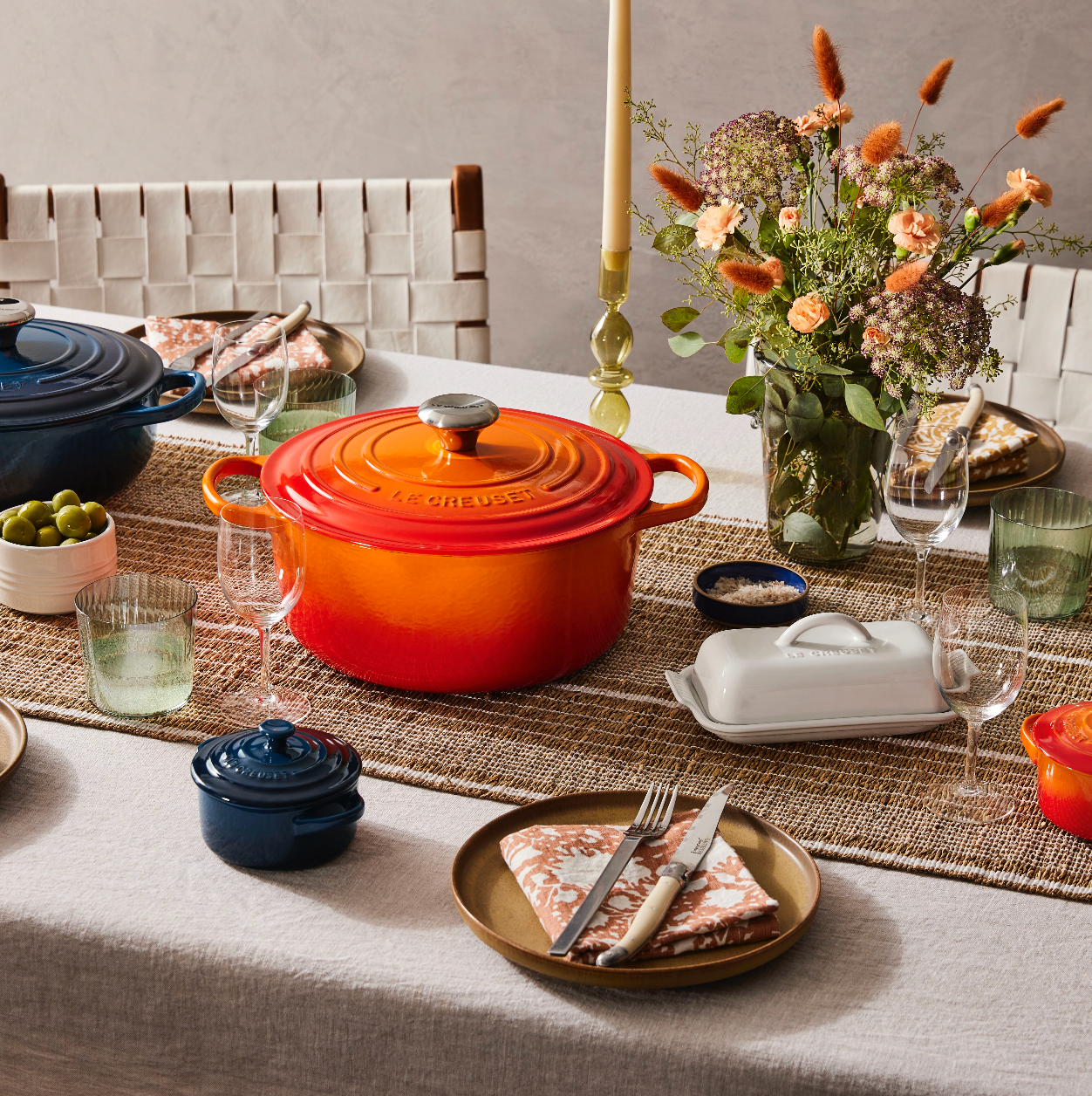 Cocotte Ronde Signature - Fonte Émaillée - 26Cm - Volcanique