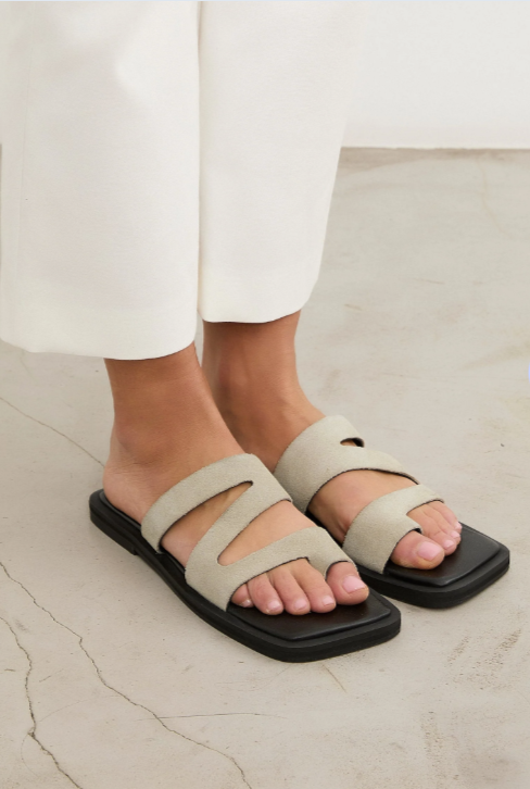 Sandales Plates Loop - Taupe