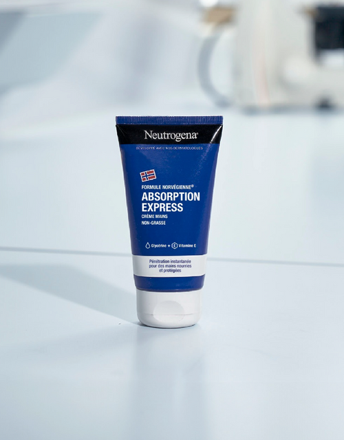 Neutrogena® - Duo Absorption Express