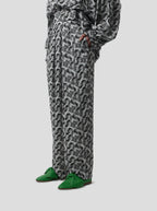 Pantalón Sakis con estampado Virutas de Plomo