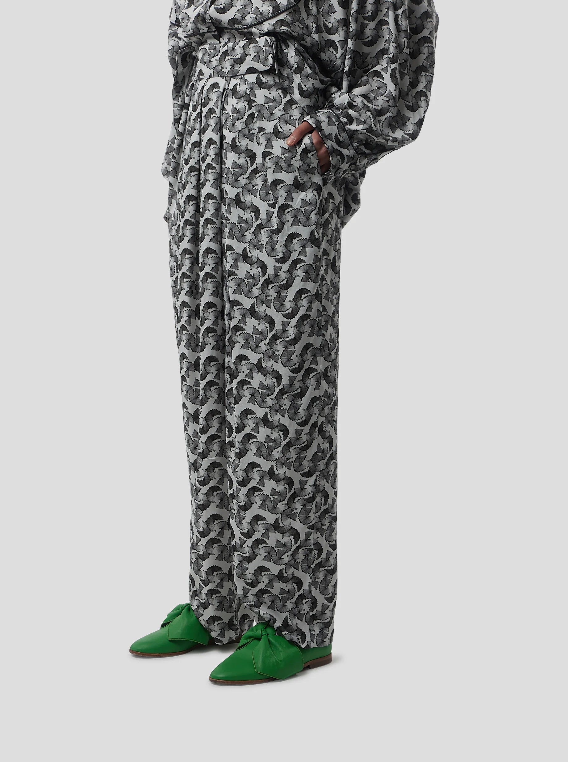 Pantalón Sakis con estampado Virutas de Plomo