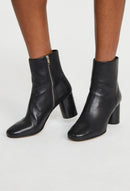 Claudie Pierlot - Aprillisse Boots - Black