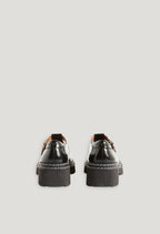 Closed Flat Shoes - Albertine - Black