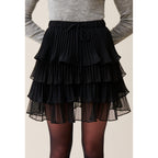 Falda Corta Negra con Volantes