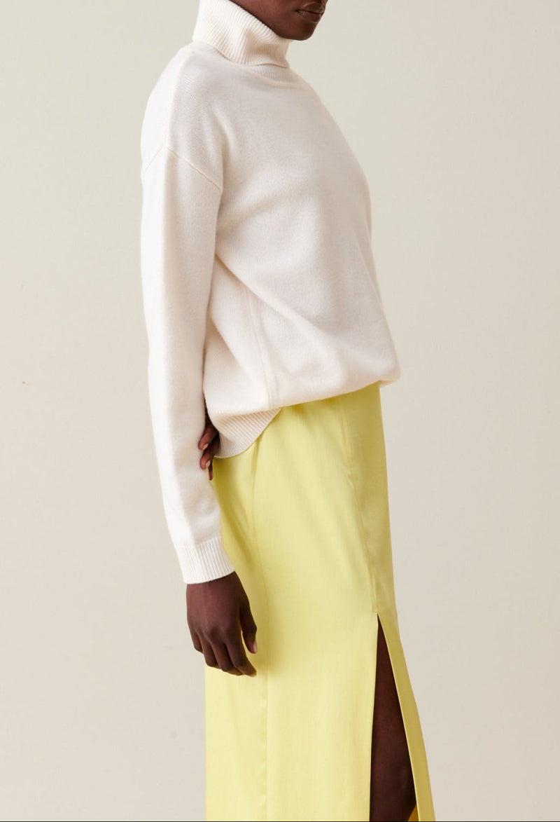 100% Cashmere Turtleneck