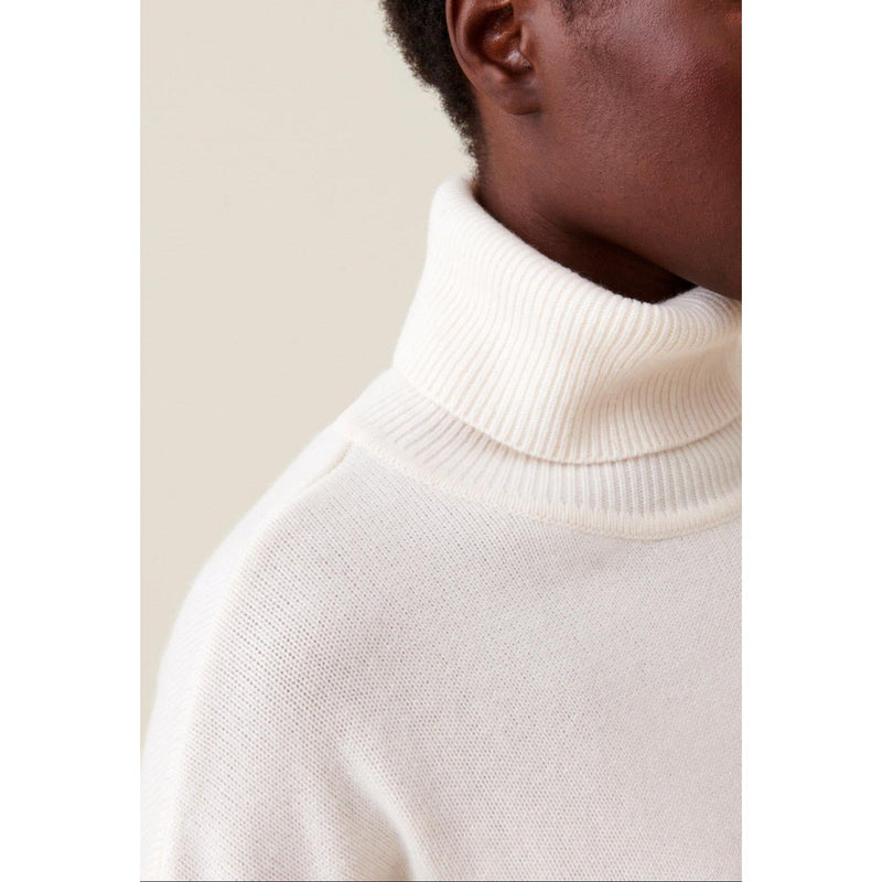 100% Cashmere Turtleneck