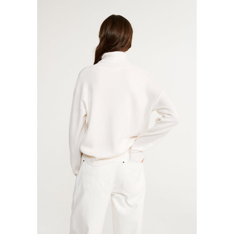 100% Cashmere Turtleneck
