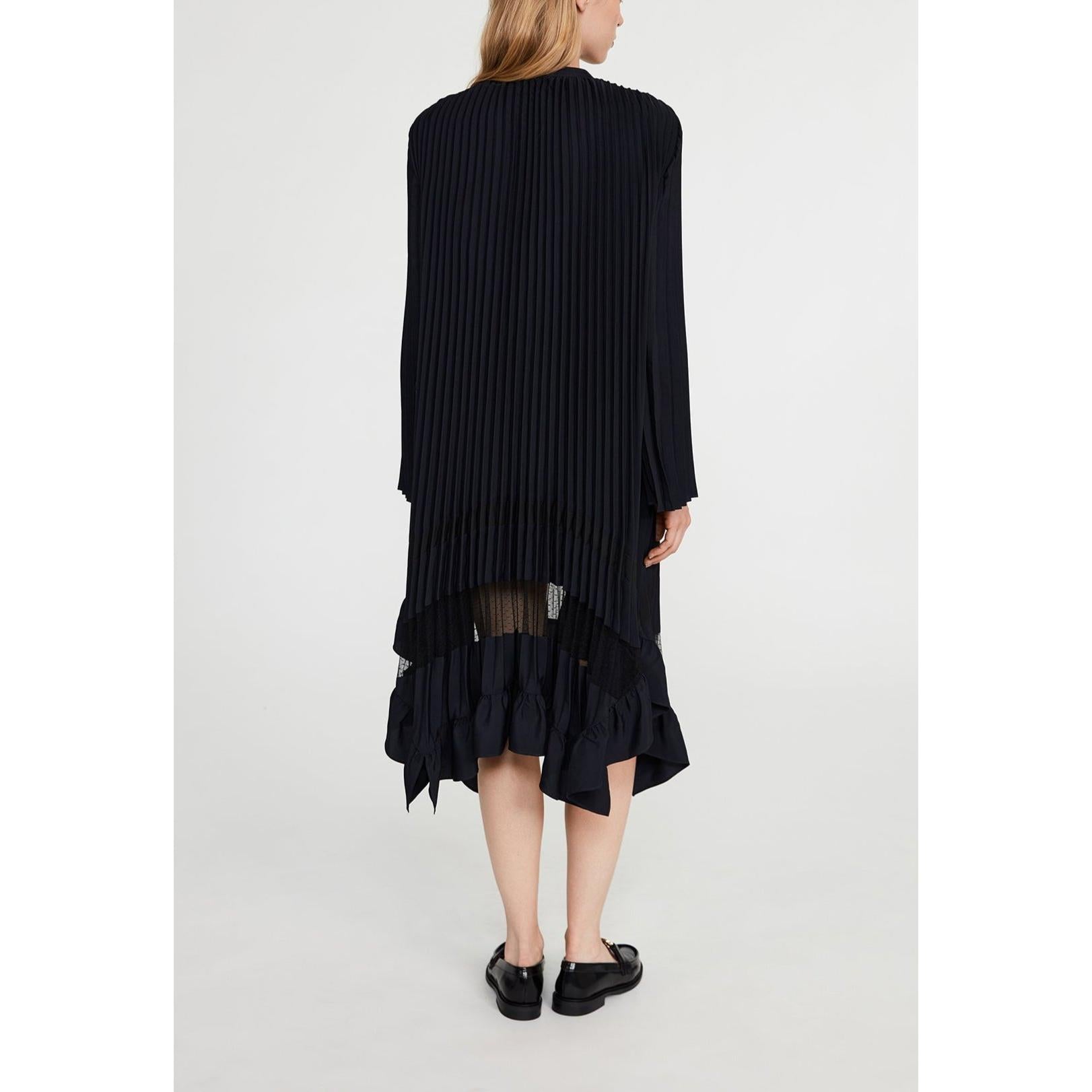 Vestido Plisado Con Volante