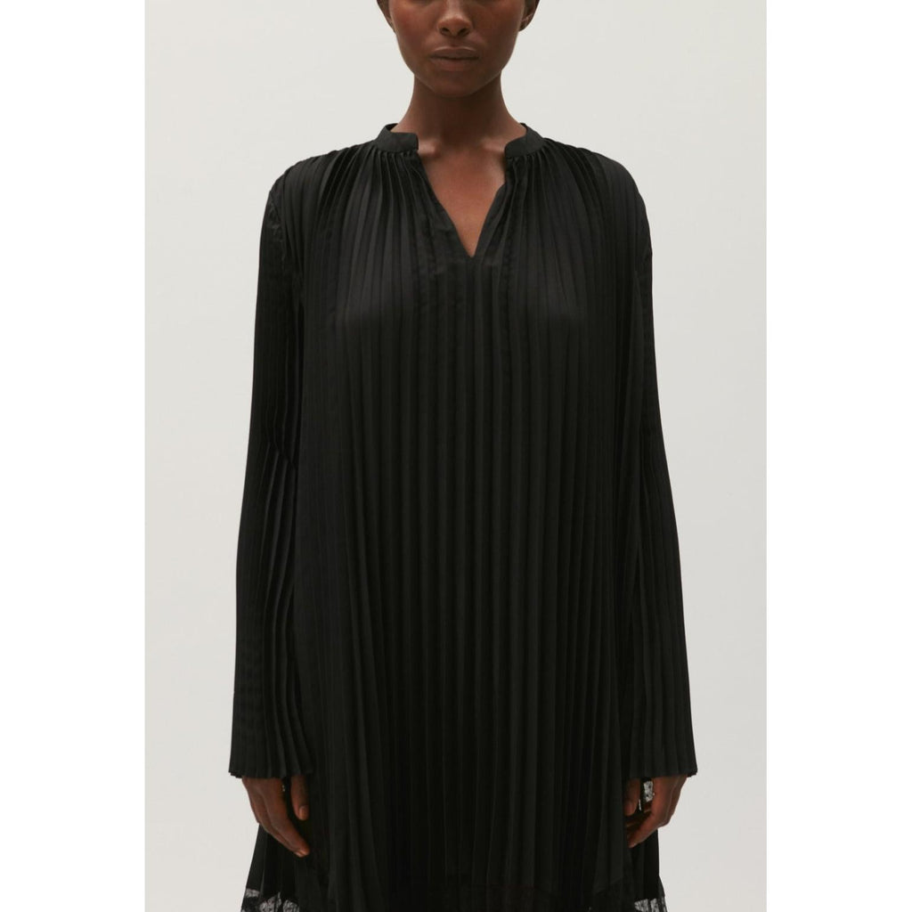 Long Black Pleated Ruffle Dress