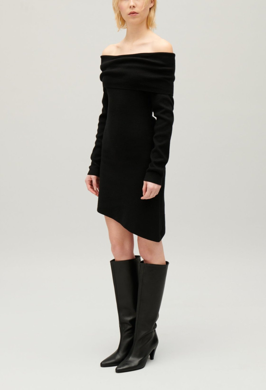 Knitted Dress - Funny - Black