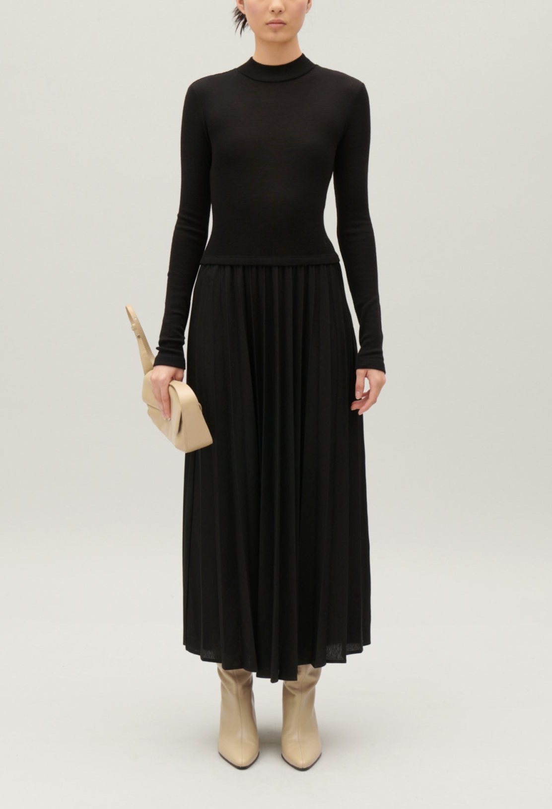Knitted Dress - Twister - Black