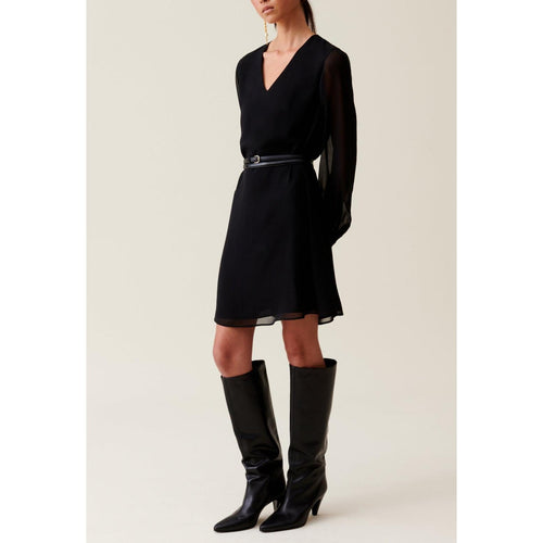 Vestido Babydoll Corto Y Fluido Negro