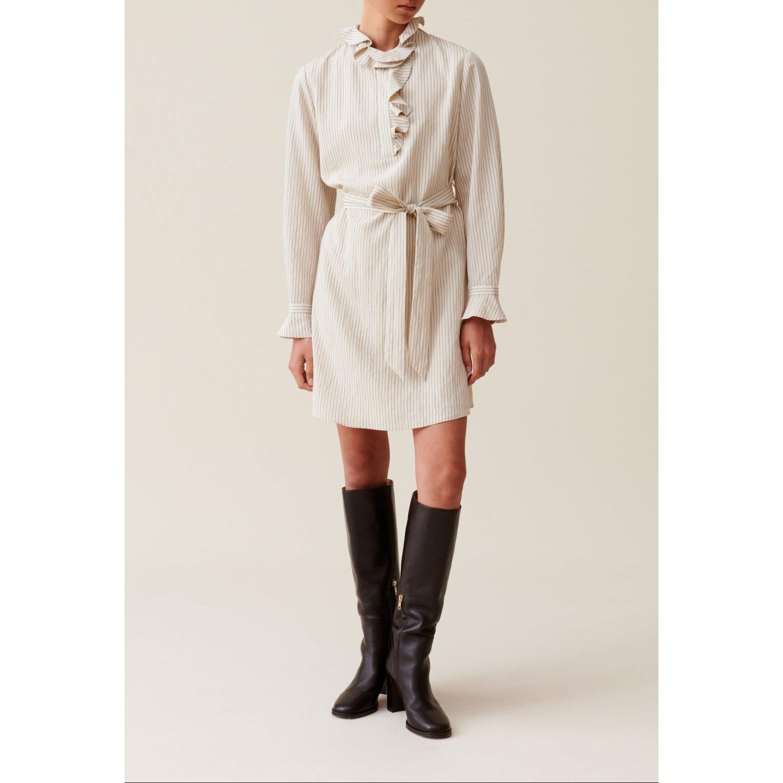 Robe Rayée Col Volanté
